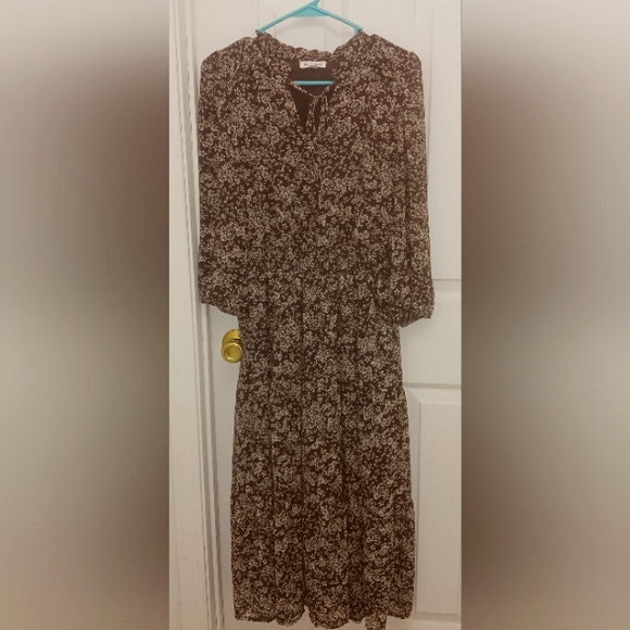 Blu Pepper Dress - Picture 9 of 10